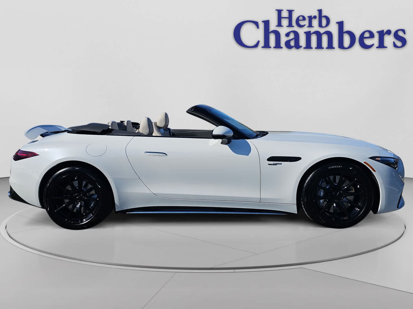 used 2023 Mercedes-Benz AMG SL 43 car, priced at $74,998