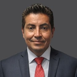 Staff member Vito Argote from ID_b12402