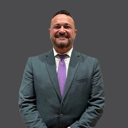 Staff member Kal Nasser from ID_c4e43d