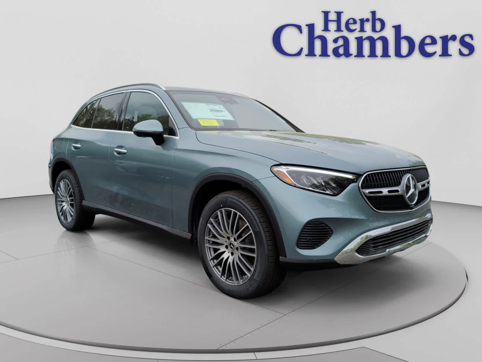 new 2026 Mercedes-Benz GLC 300 car