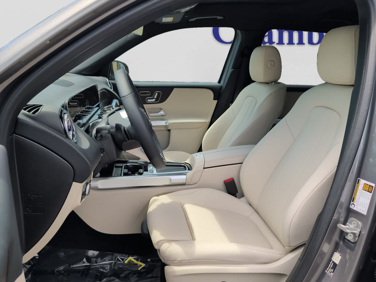 new 2026 Mercedes-Benz GLB 250 car