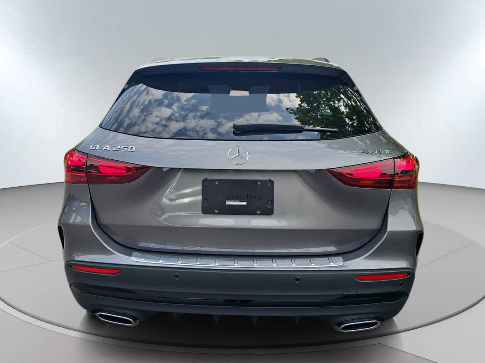 used 2026 Mercedes-Benz GLA 250 car, priced at $43,298