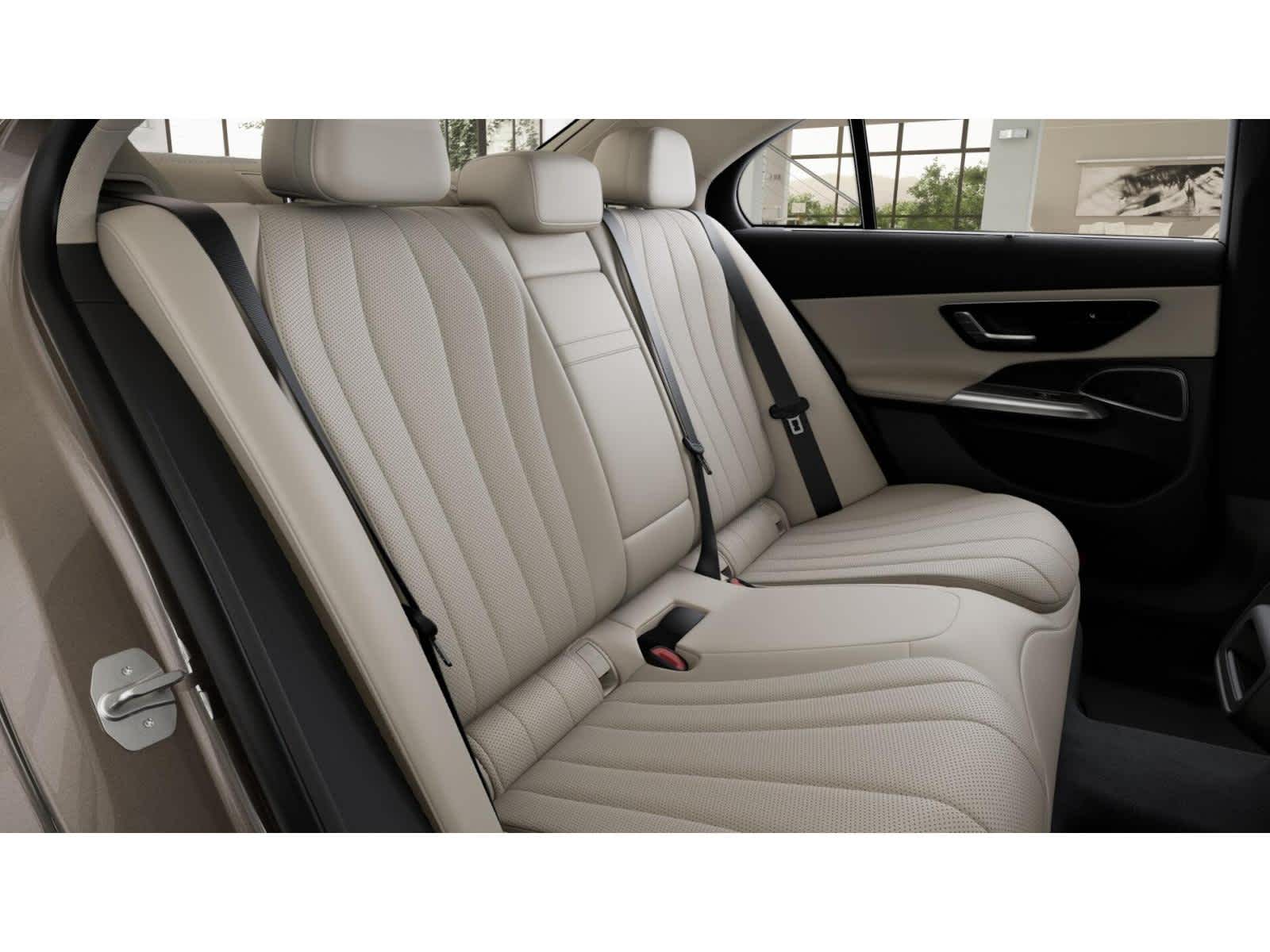 2026 Mercedes Benz E 4MATIC Sedan photo 4