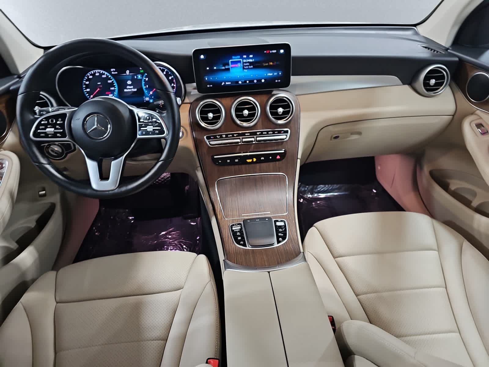 used 2022 Mercedes-Benz GLC 300 car, priced at $32,488