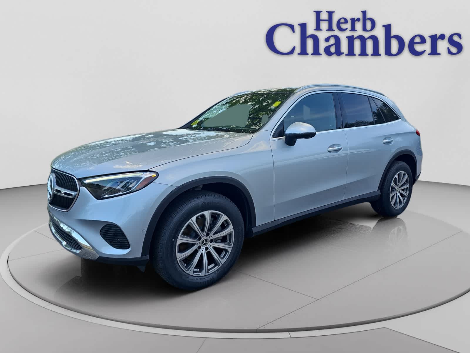 new 2026 Mercedes-Benz GLC 300 car