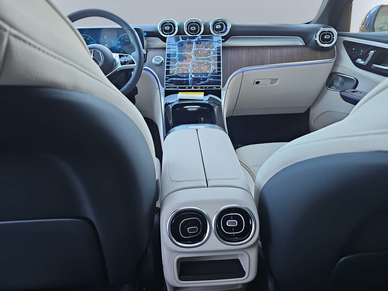 new 2026 Mercedes-Benz GLC 300 car