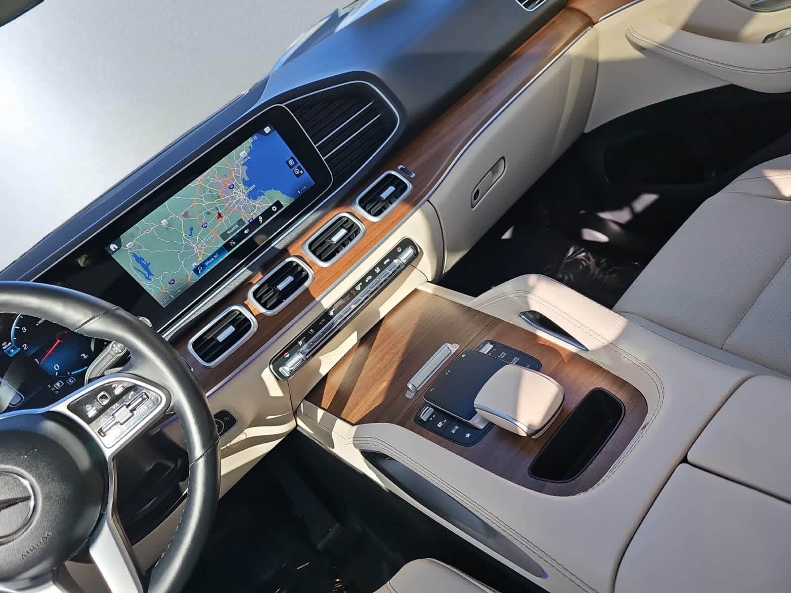 used 2023 Mercedes-Benz GLE 350 car, priced at $47,998