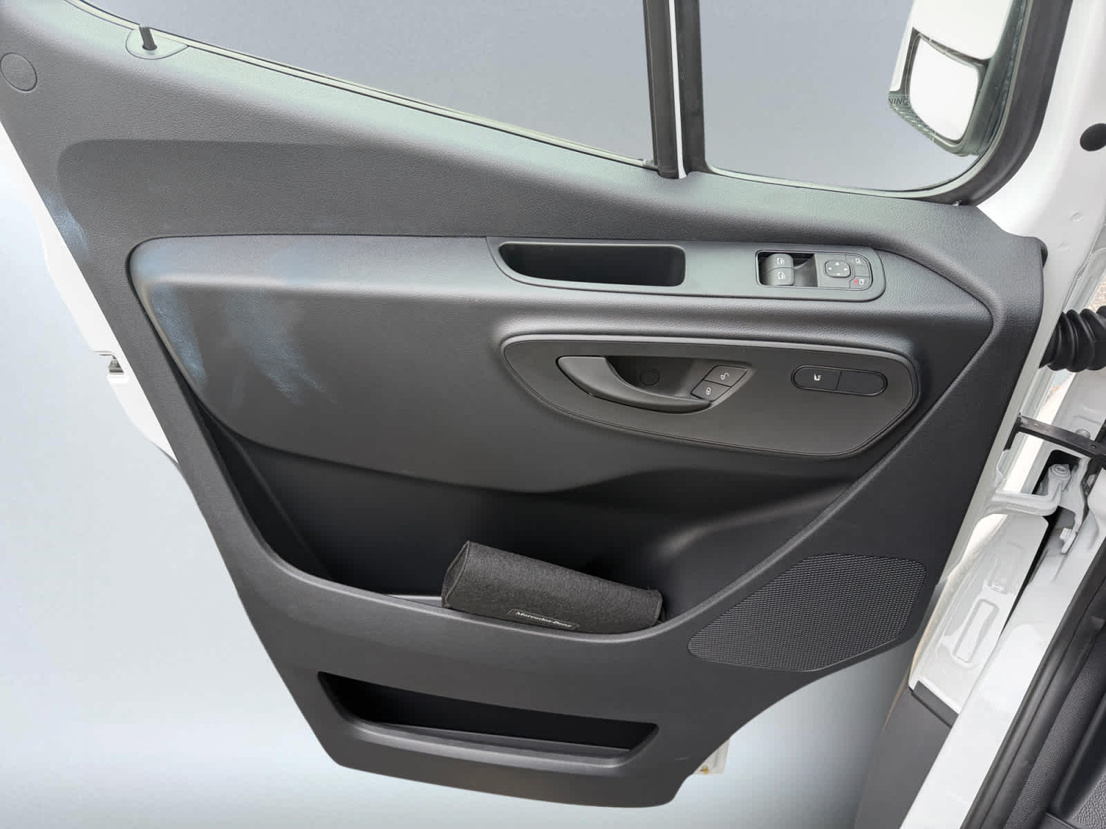 new 2025 Mercedes-Benz Sprinter 2500 car