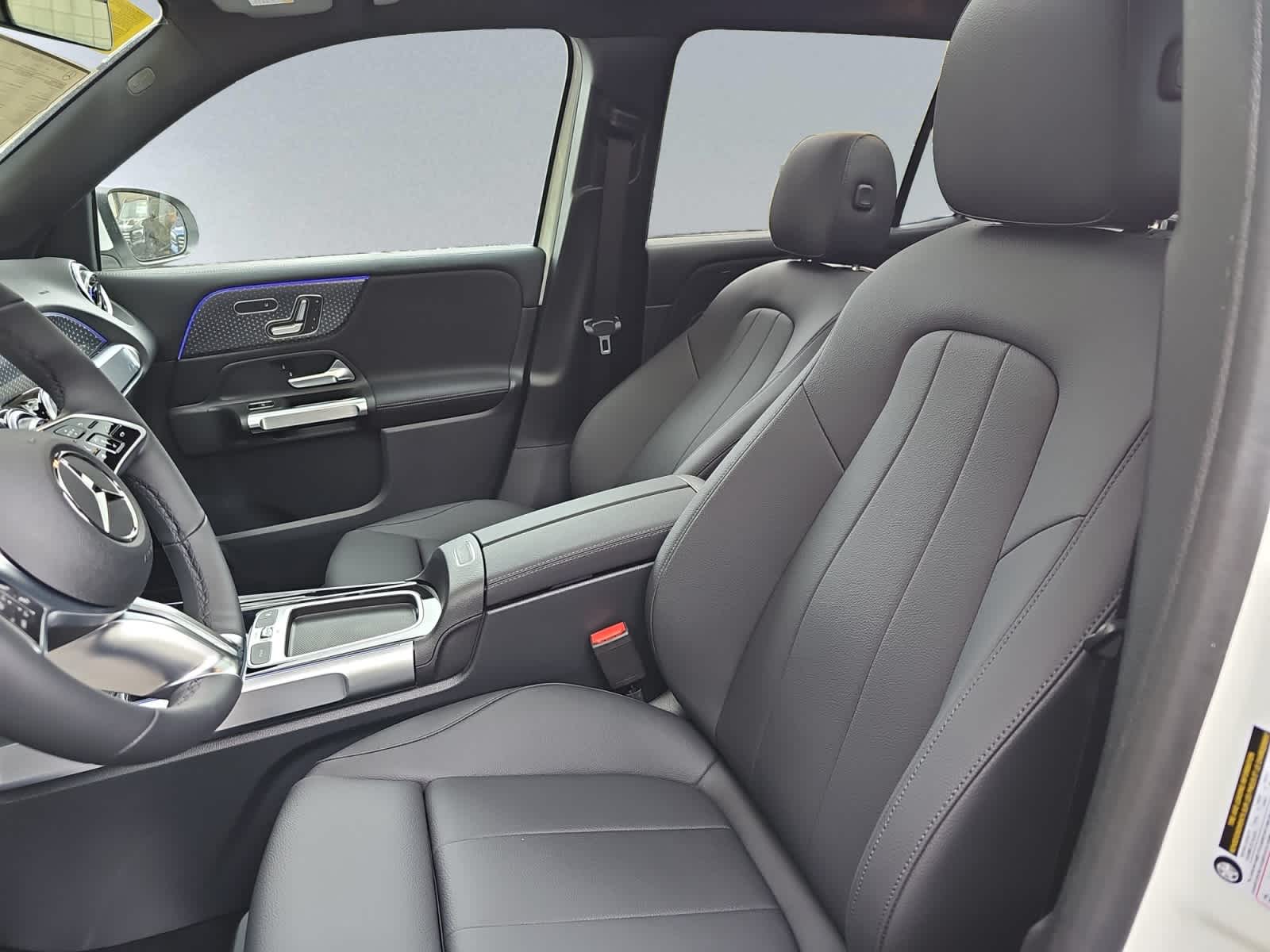 new 2026 Mercedes-Benz GLB 250 car
