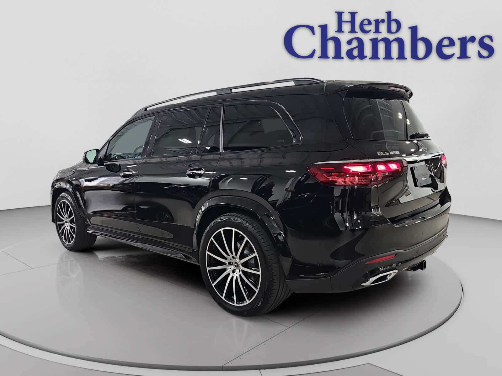 used 2025 Mercedes-Benz GLS 450 car, priced at $88,998