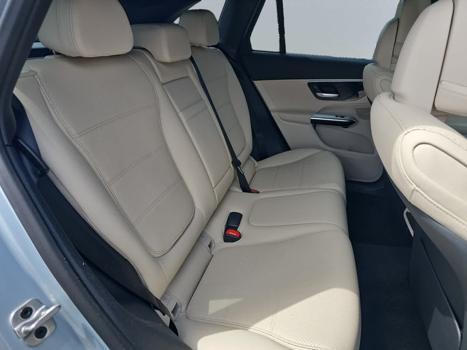 new 2026 Mercedes-Benz GLC 300 car