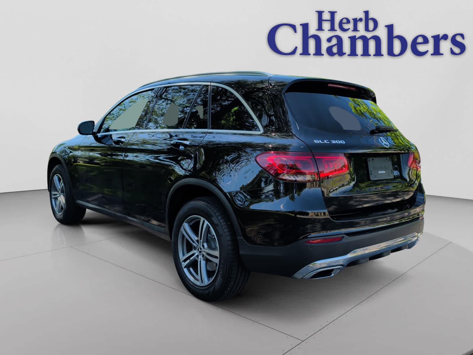 used 2022 Mercedes-Benz GLC 300 car, priced at $26,998