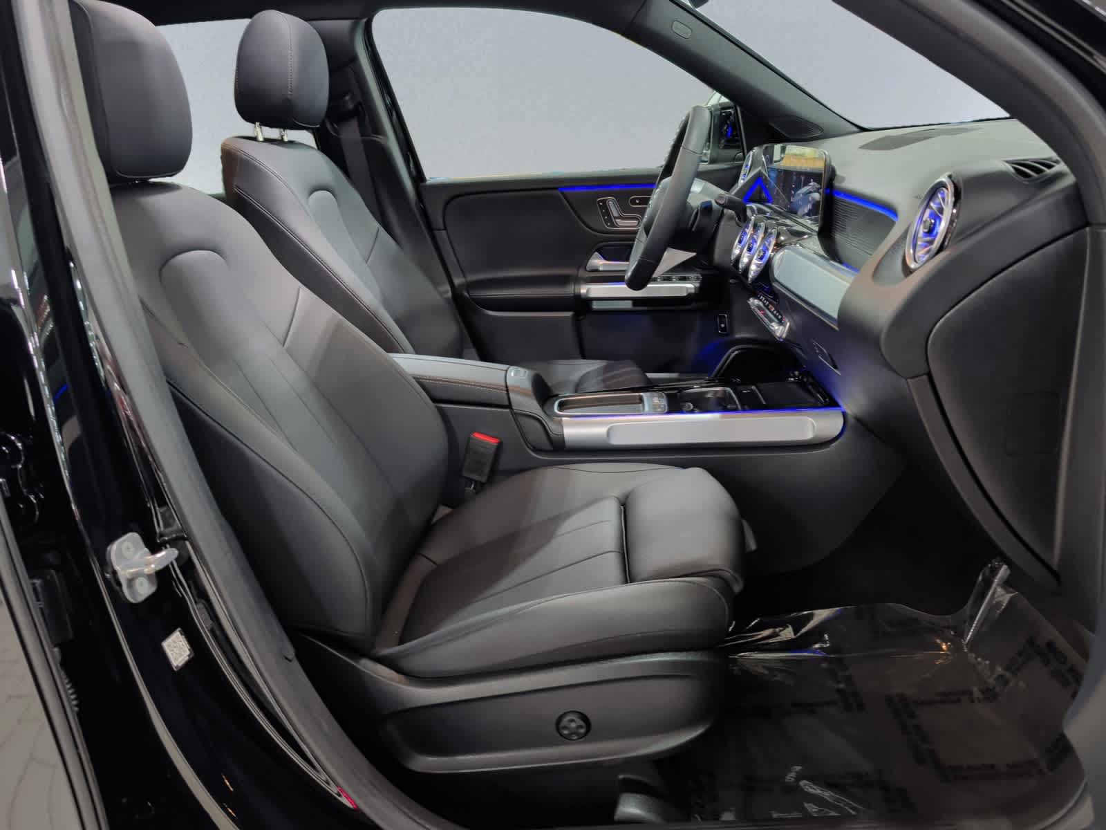 used 2026 Mercedes-Benz GLB 250 car, priced at $44,298