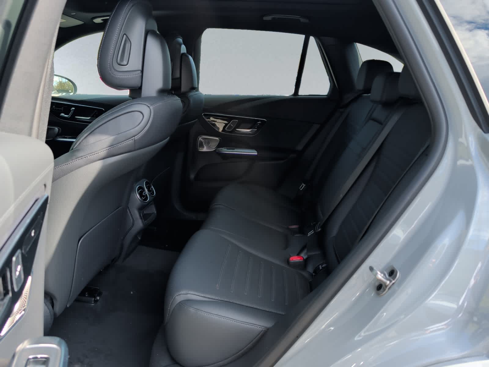 new 2026 Mercedes-Benz GLC 300 car