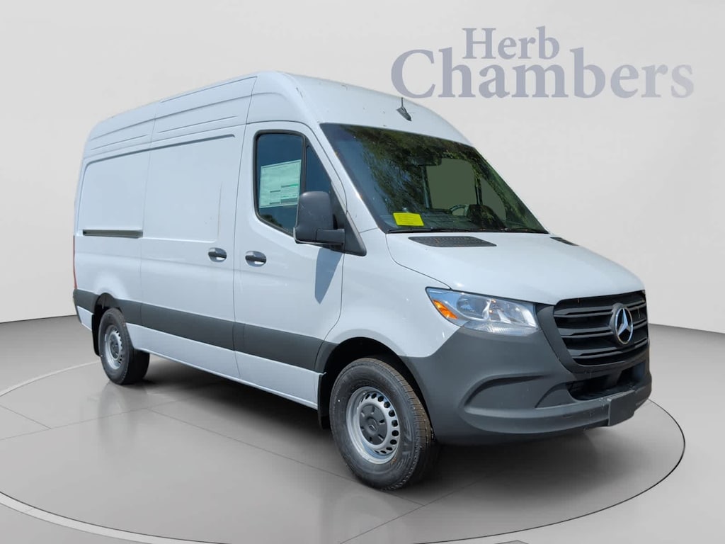New 2026 Mercedes-Benz Sprinter 2500 Standard Roof 4-Cyl Diesel Van Crew Van