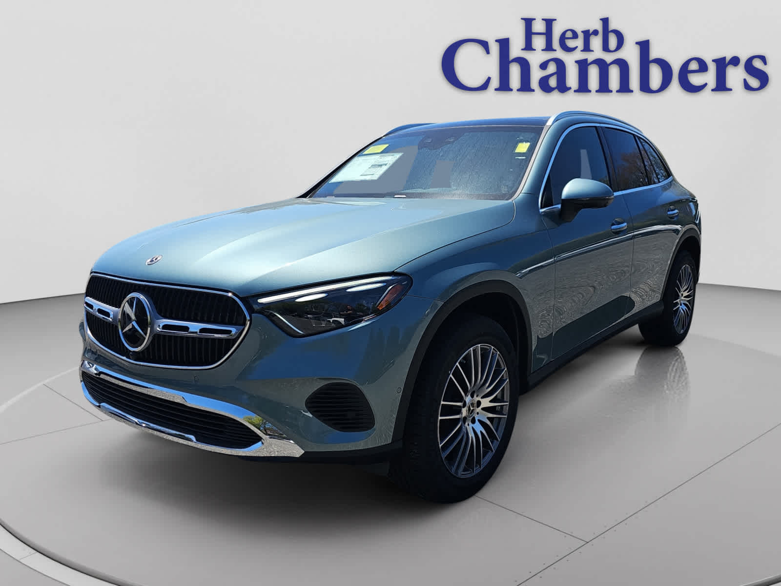 new 2026 Mercedes-Benz GLC 300 car