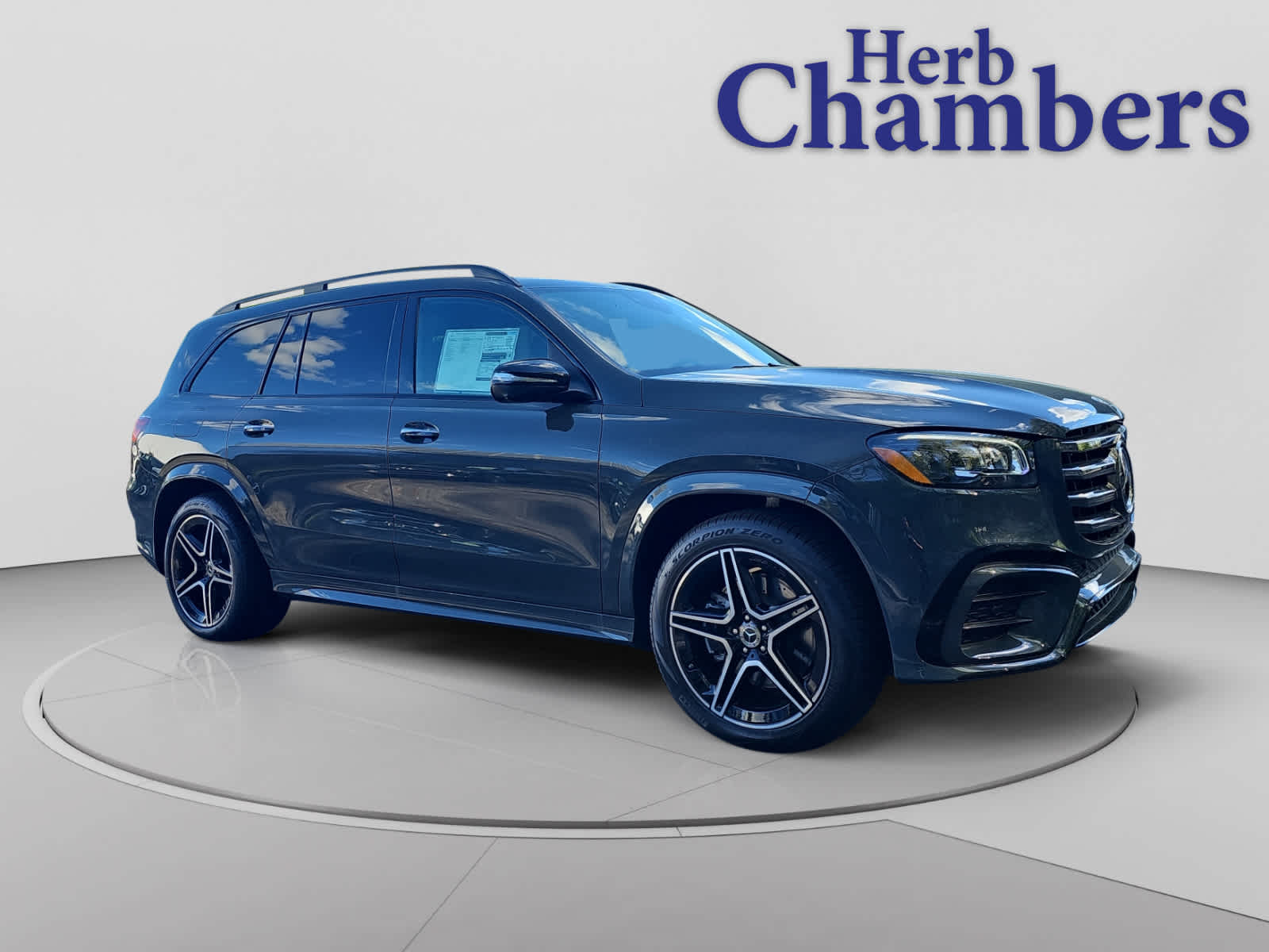 new 2026 Mercedes-Benz GLS 450 car