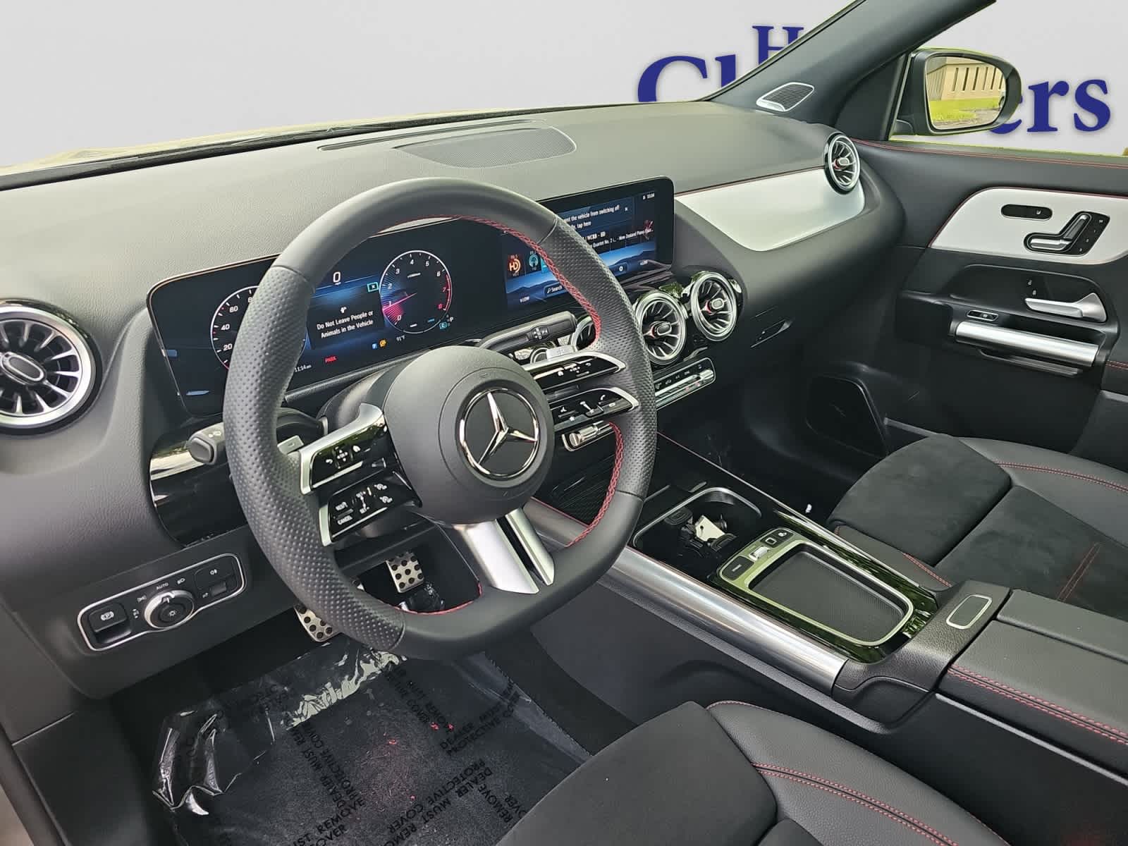 used 2026 Mercedes-Benz GLA 250 car, priced at $43,298
