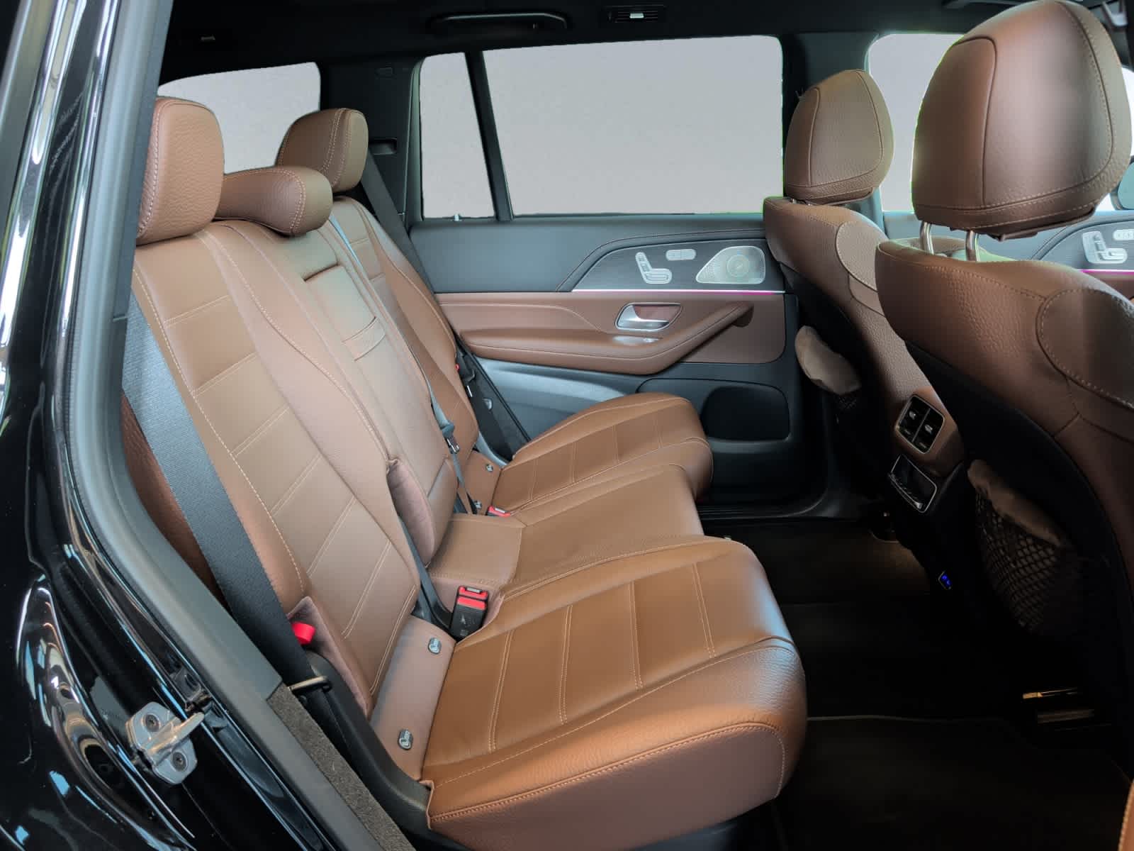 new 2026 Mercedes-Benz GLS 580 car