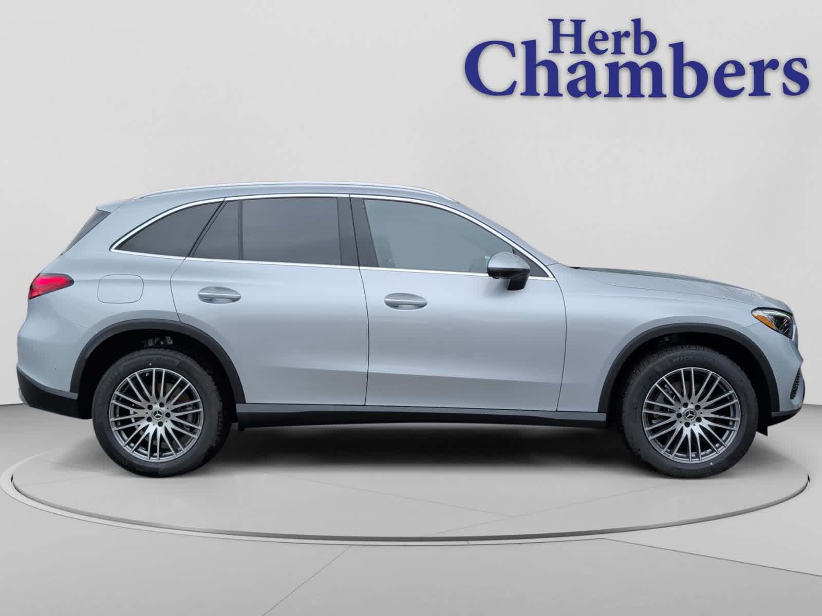 new 2026 Mercedes-Benz GLC 300 car