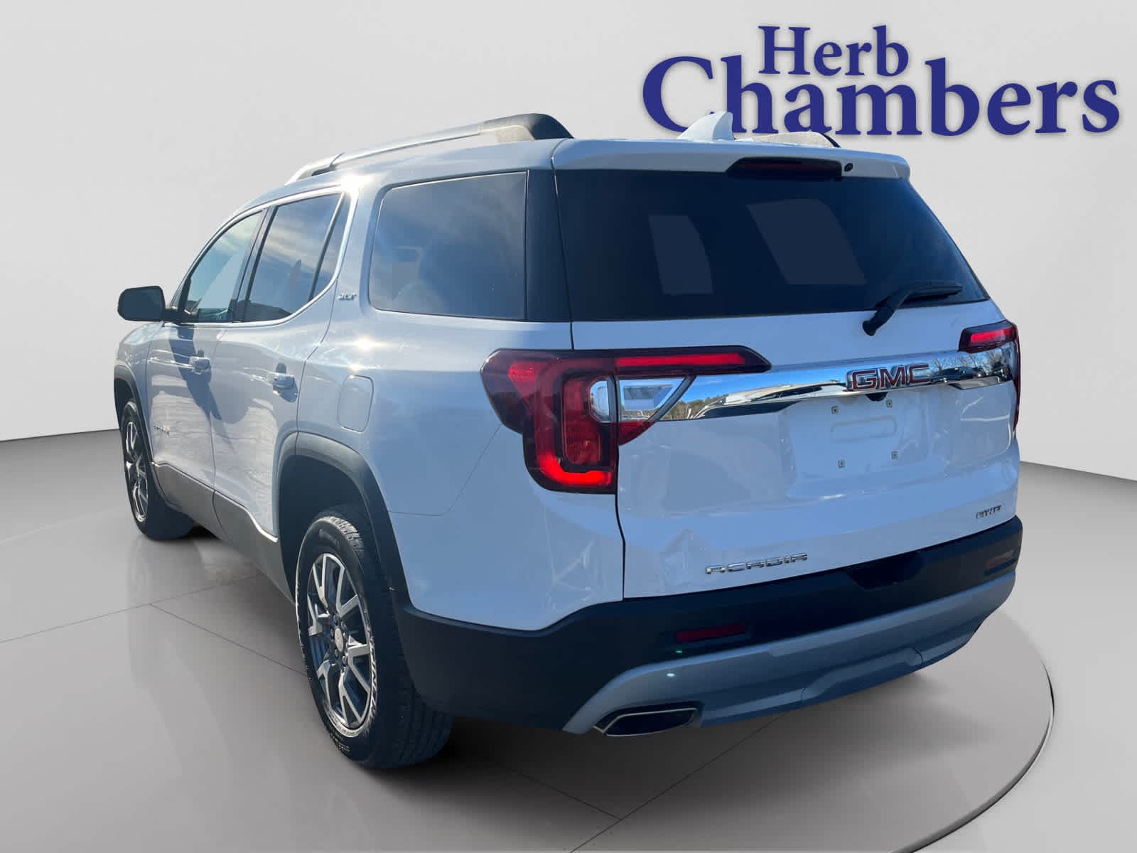 used 2023 GMC Acadia car, priced at $29,998