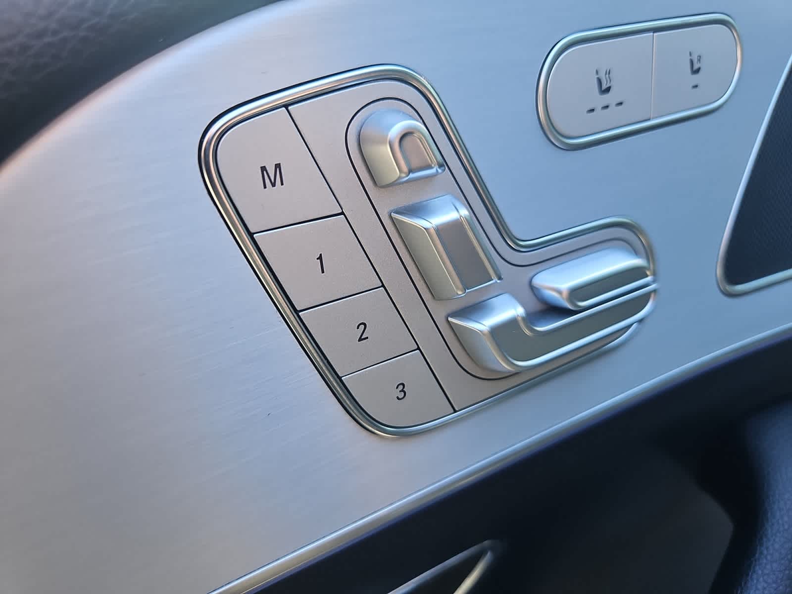 used 2024 Mercedes-Benz GLE 350 car, priced at $46,988