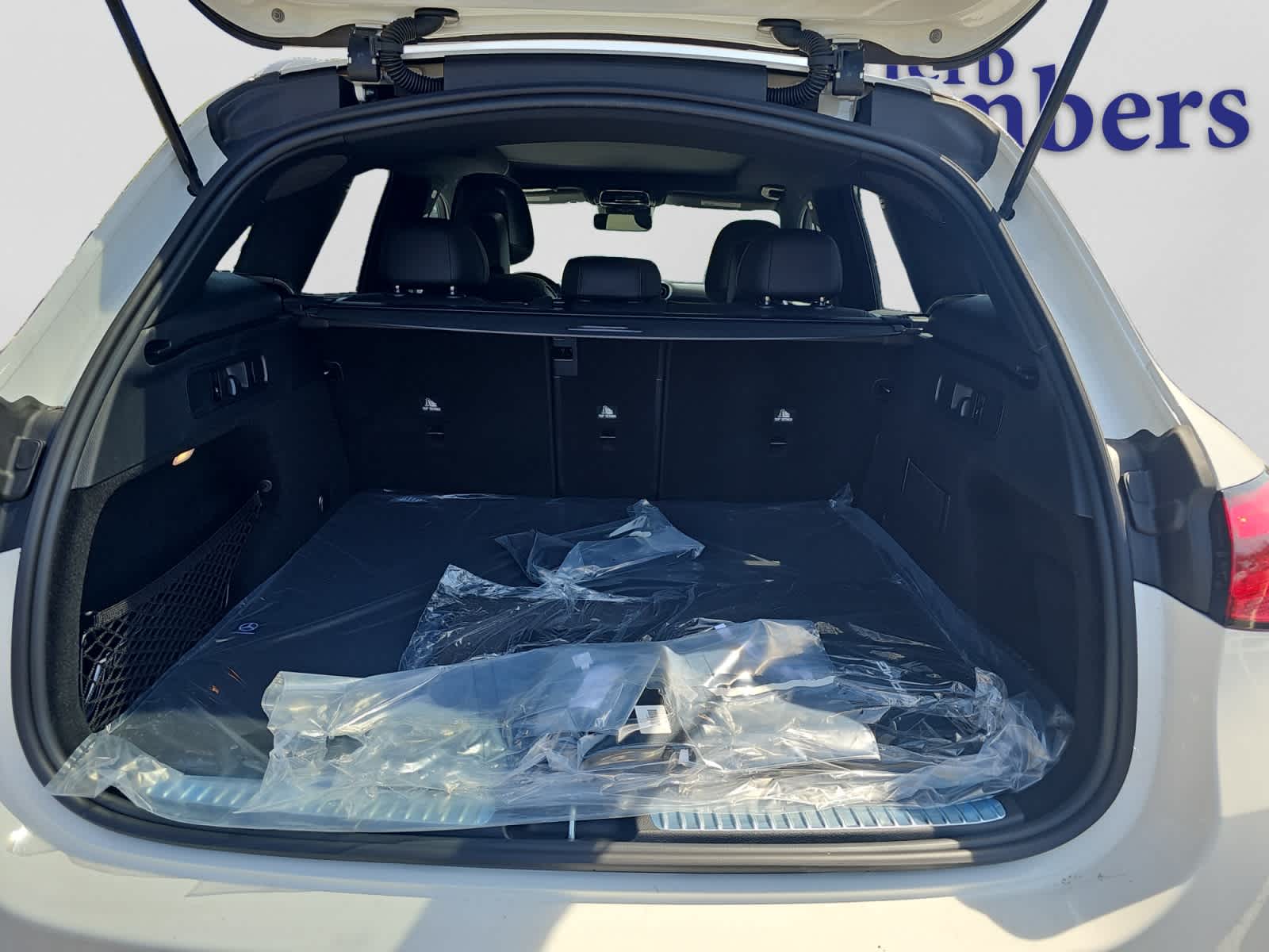 new 2026 Mercedes-Benz GLC 300 car