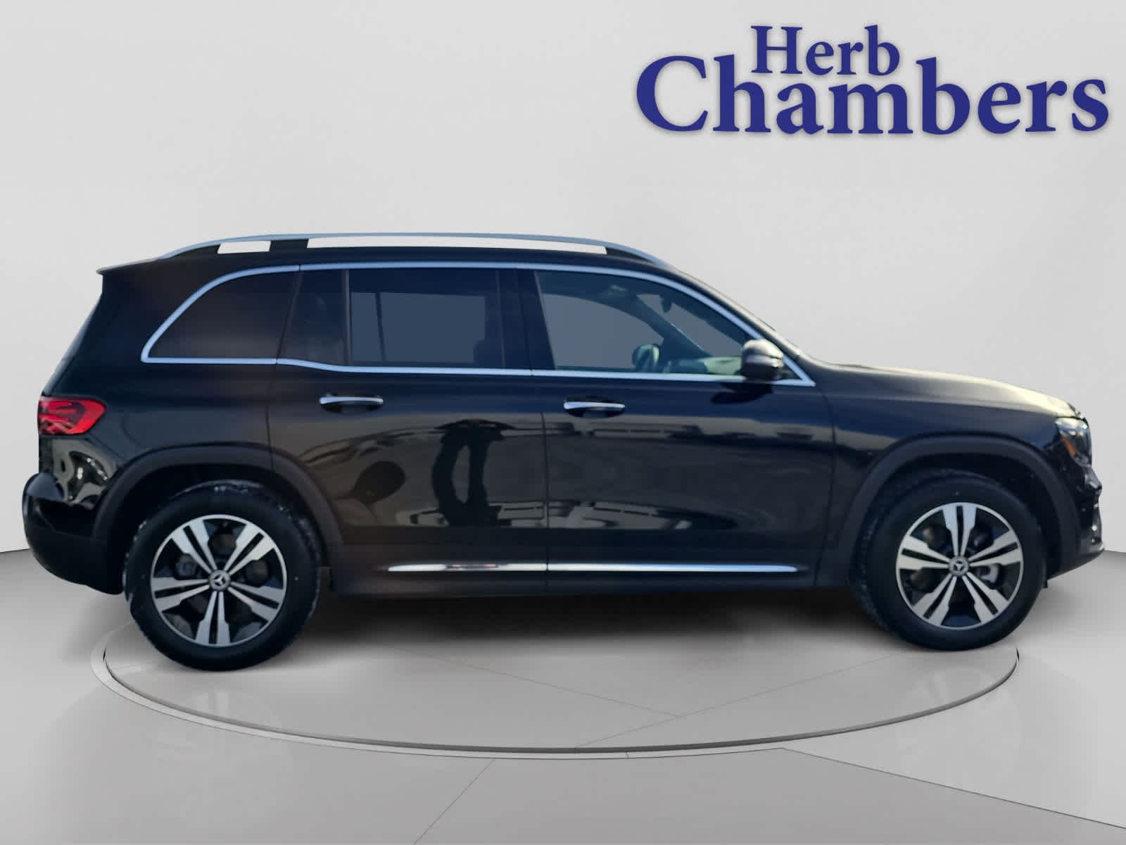 used 2025 Mercedes-Benz GLB 250 car, priced at $42,488