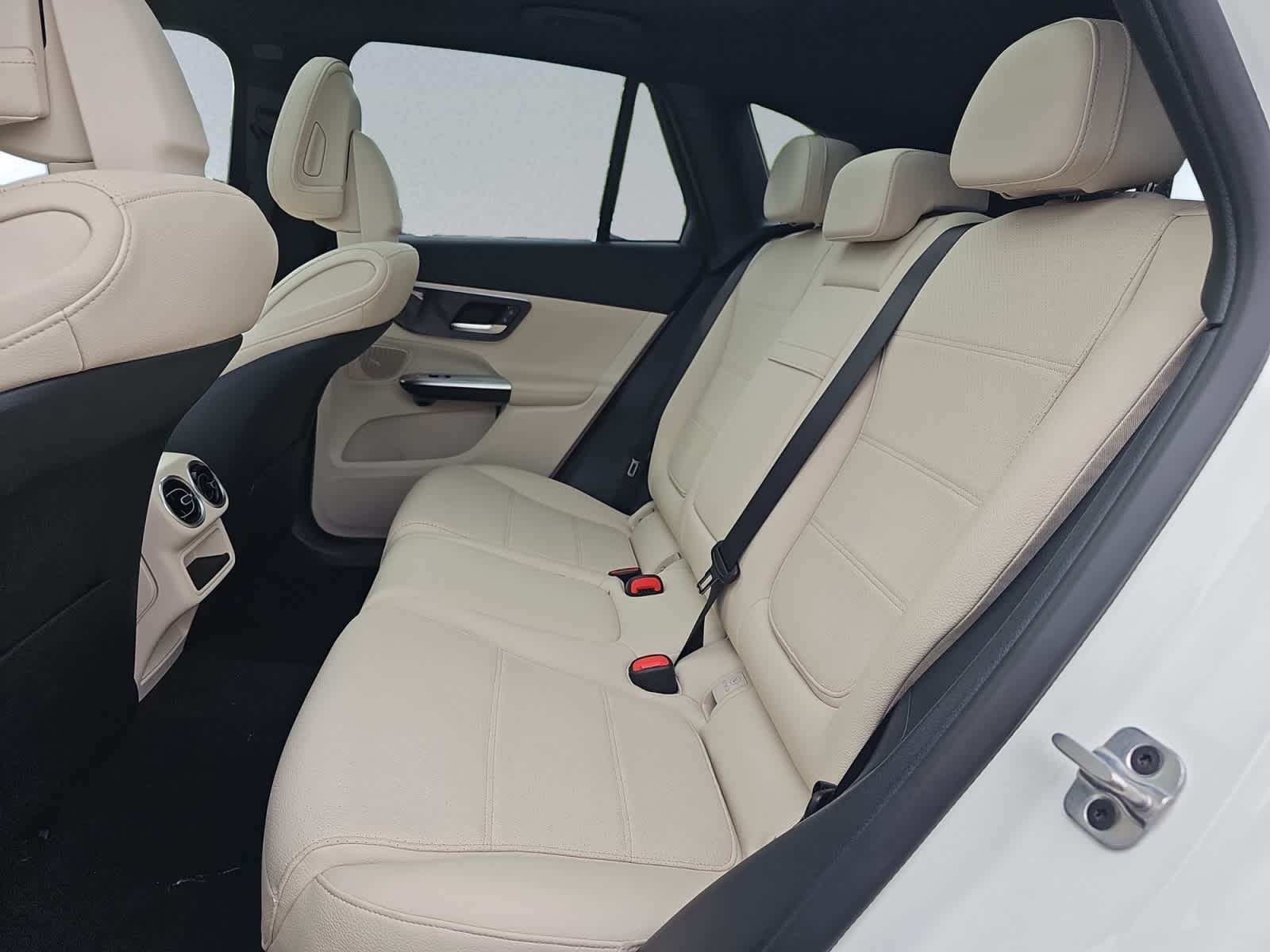 used 2026 Mercedes-Benz GLC 300 car, priced at $46,498