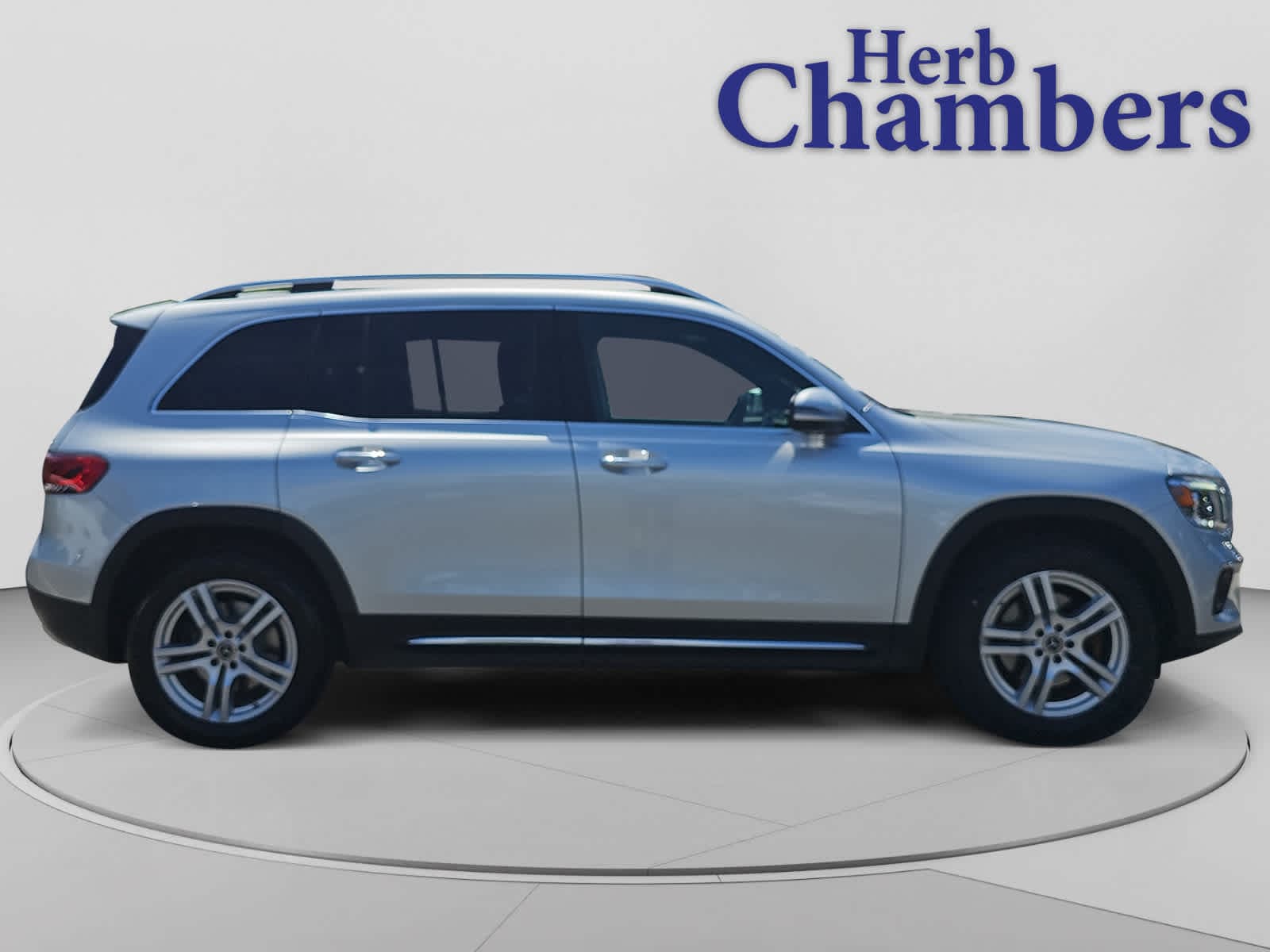 used 2021 Mercedes-Benz GLB 250 car, priced at $25,498