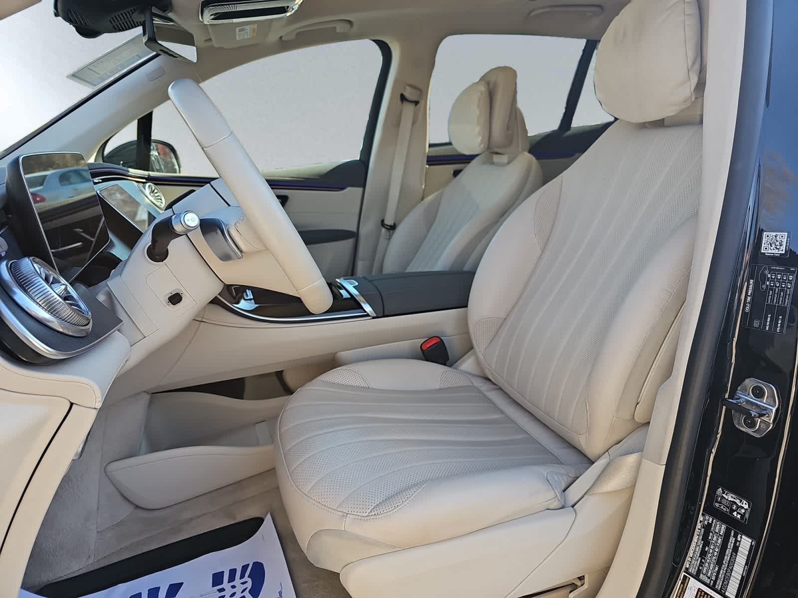 used 2023 Mercedes-Benz EQS 450 car, priced at $46,698