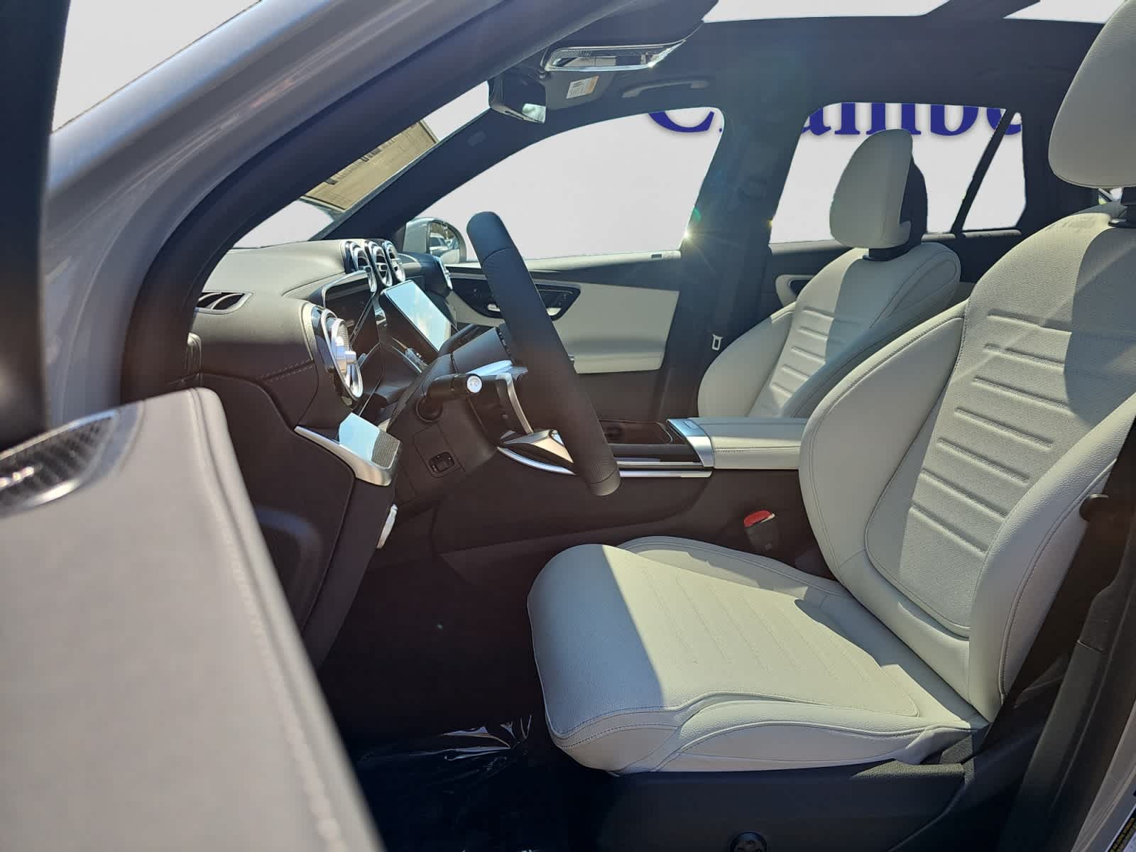 new 2026 Mercedes-Benz GLC 300 car