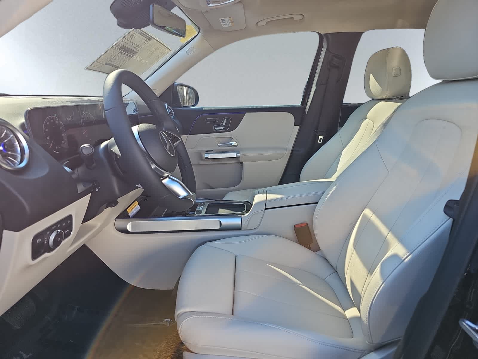 new 2026 Mercedes-Benz GLB 250 car