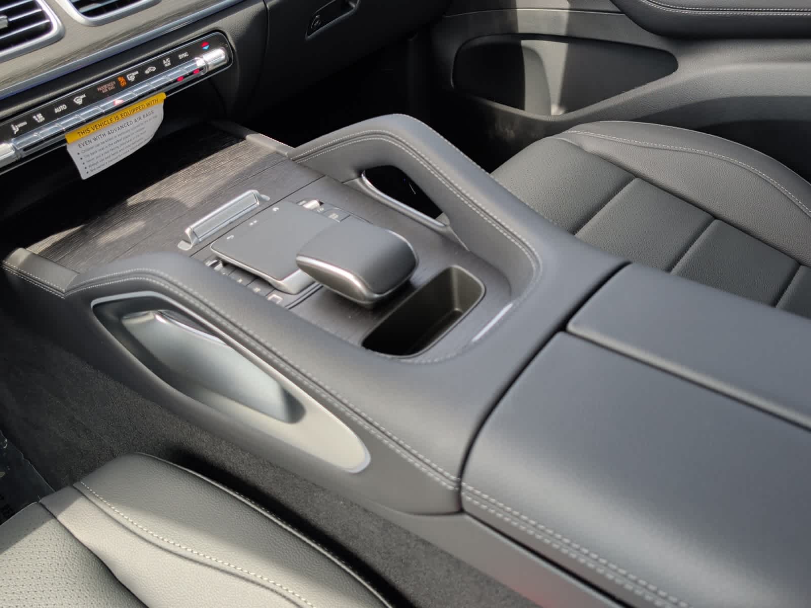 new 2026 Mercedes-Benz GLE 350 car