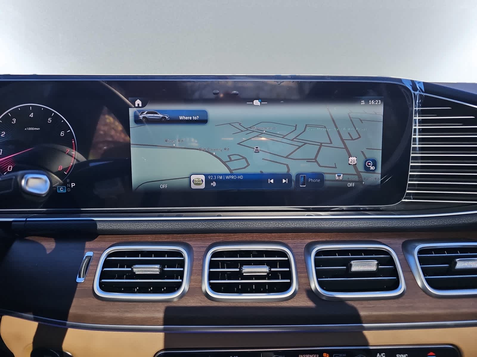 new 2026 Mercedes-Benz GLE 350 car