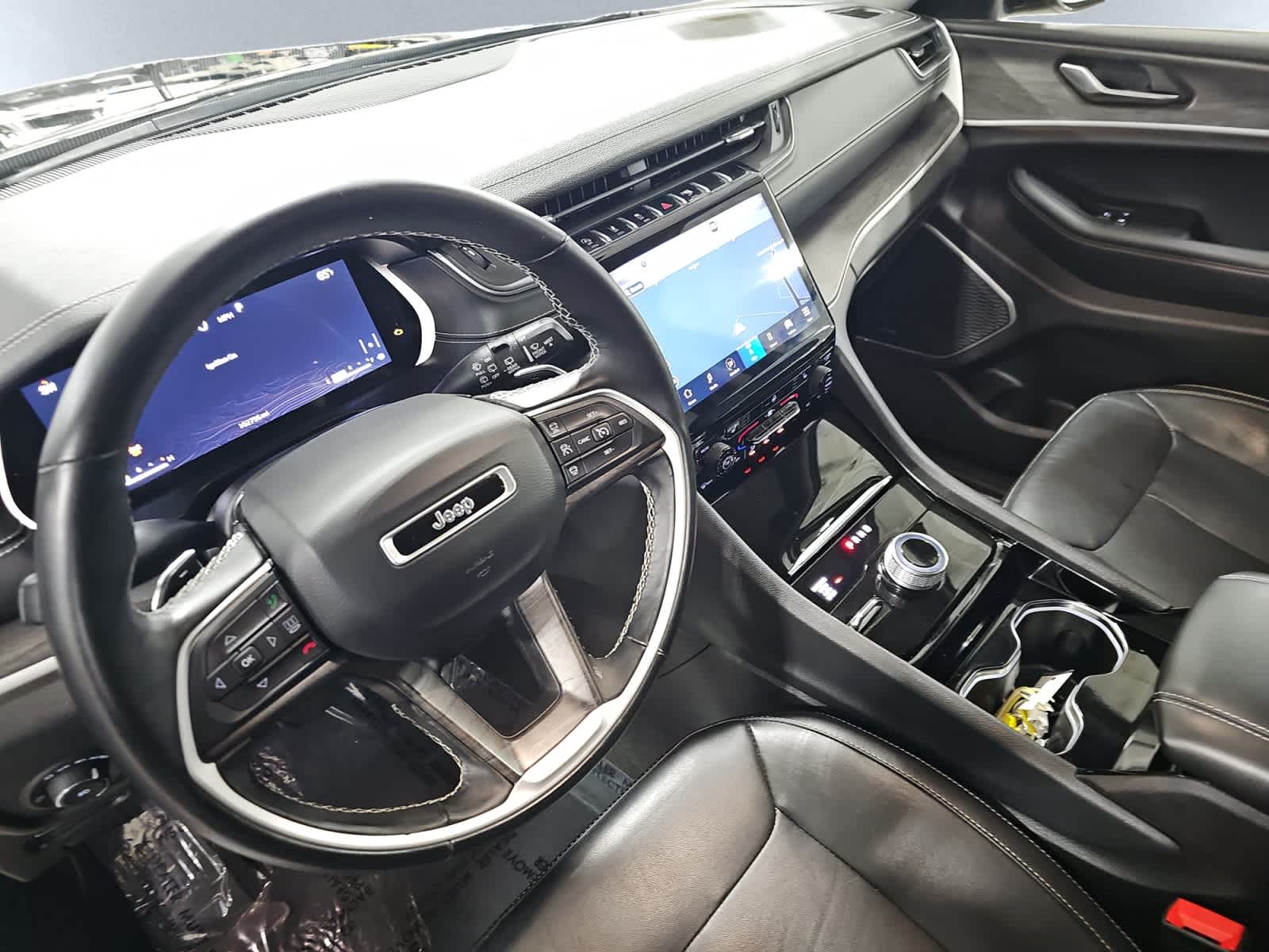 used 2021 Jeep Grand Cherokee L car, priced at $22,498