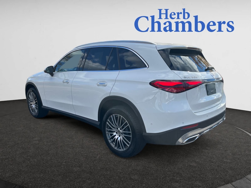 Used 2025 Mercedes-Benz GLC 300 4MATIC SUV
