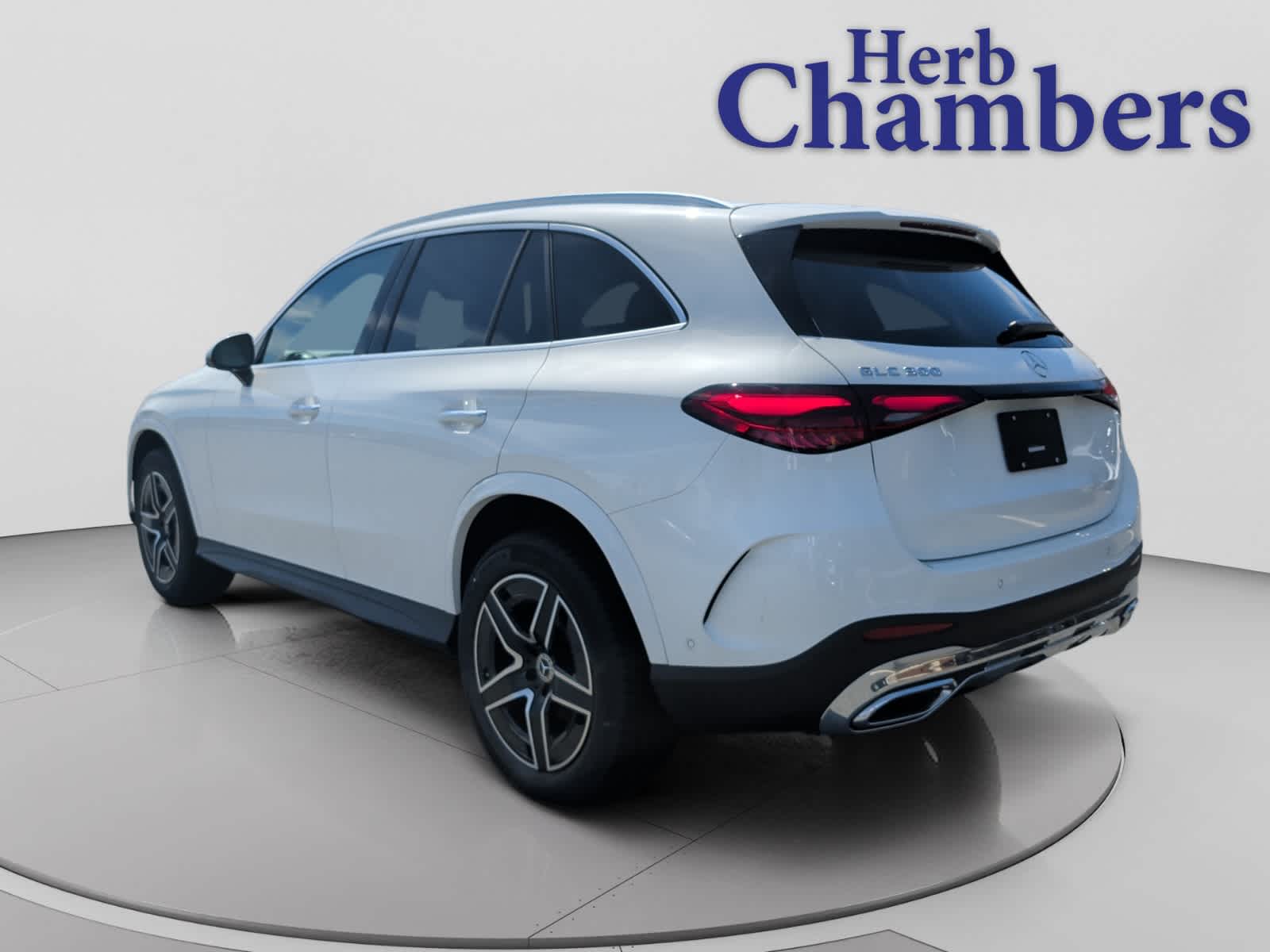 new 2026 Mercedes-Benz GLC 300 car