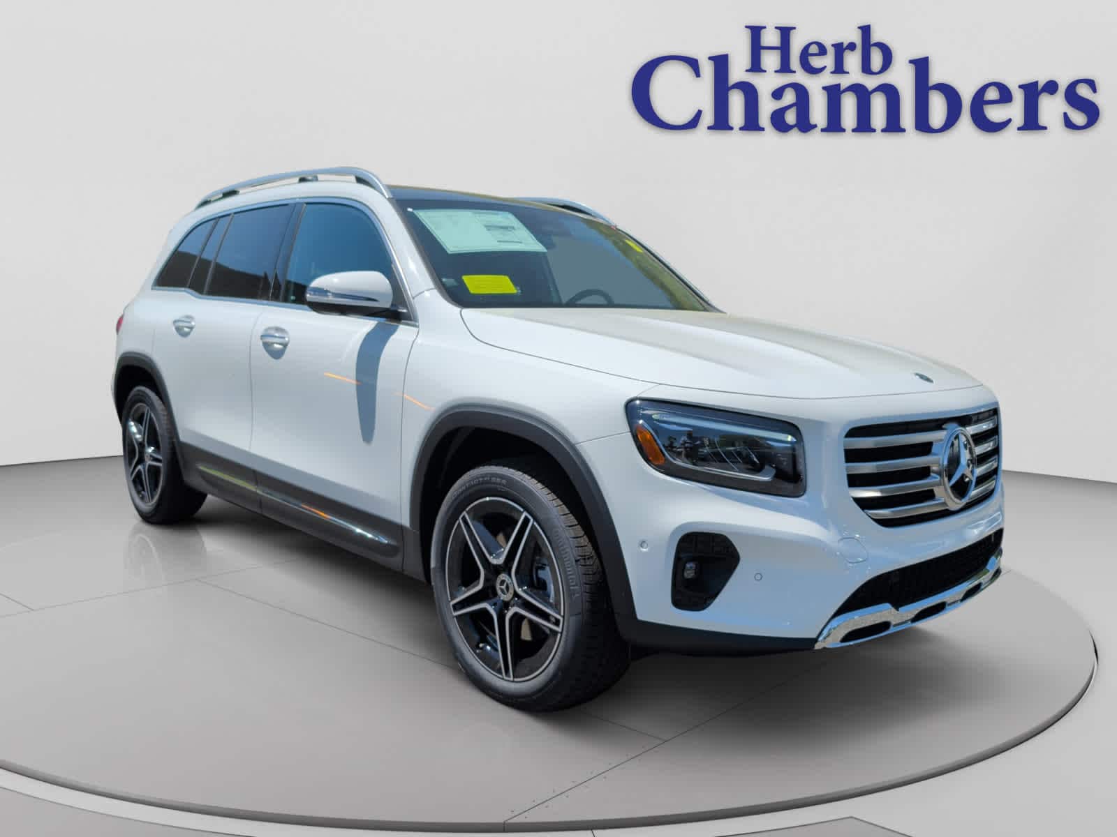 new 2026 Mercedes-Benz GLB 250 car