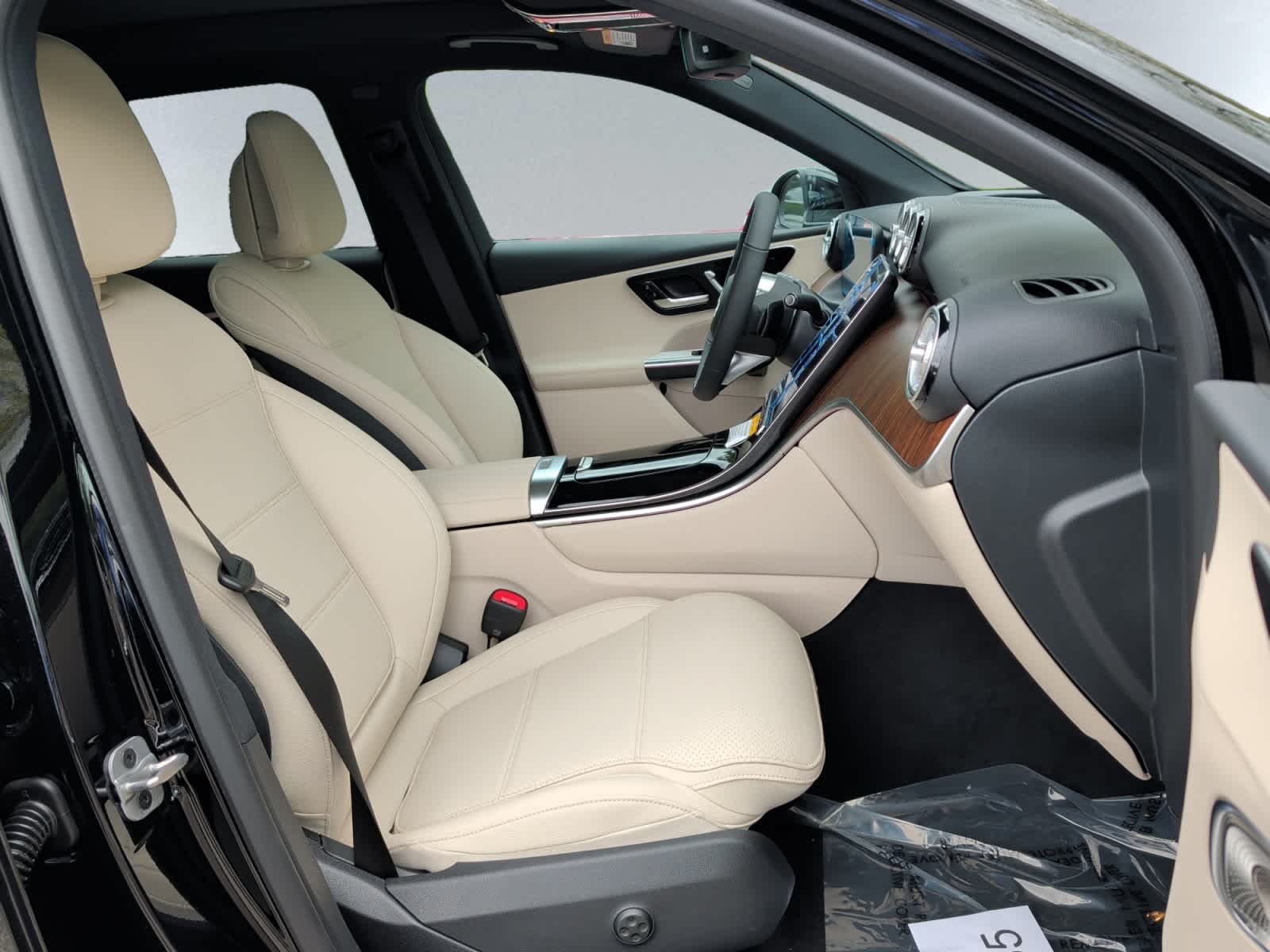 new 2026 Mercedes-Benz GLC 300 car