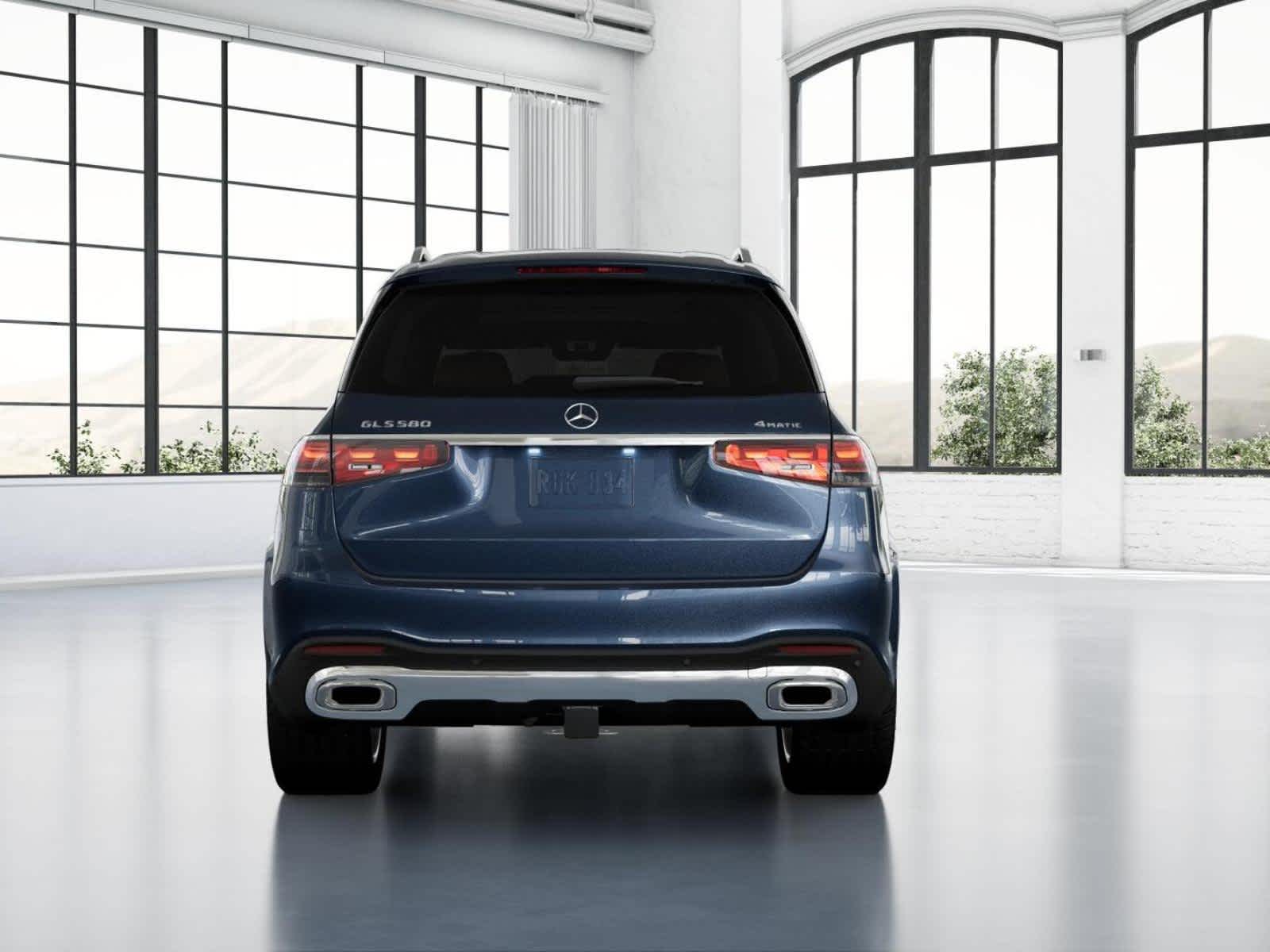 new 2026 Mercedes-Benz GLS 580 car