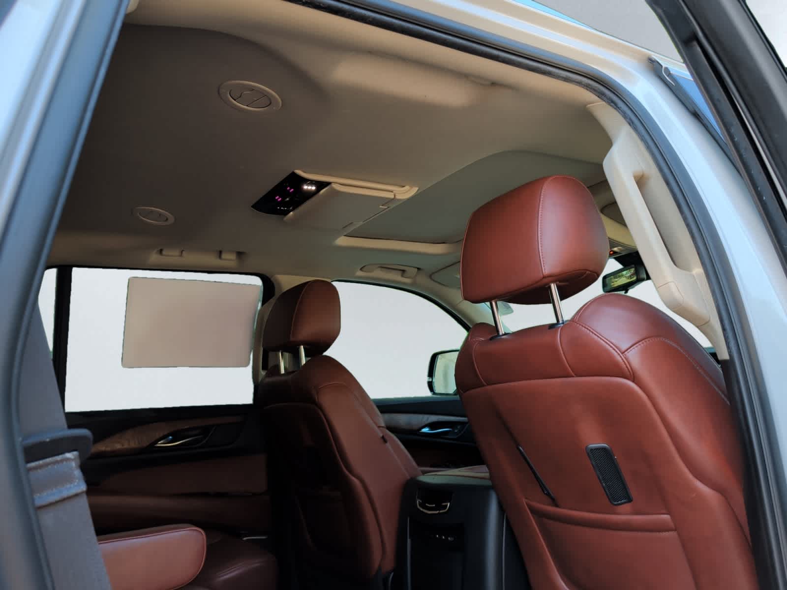 used 2019 Cadillac Escalade car, priced at $32,998