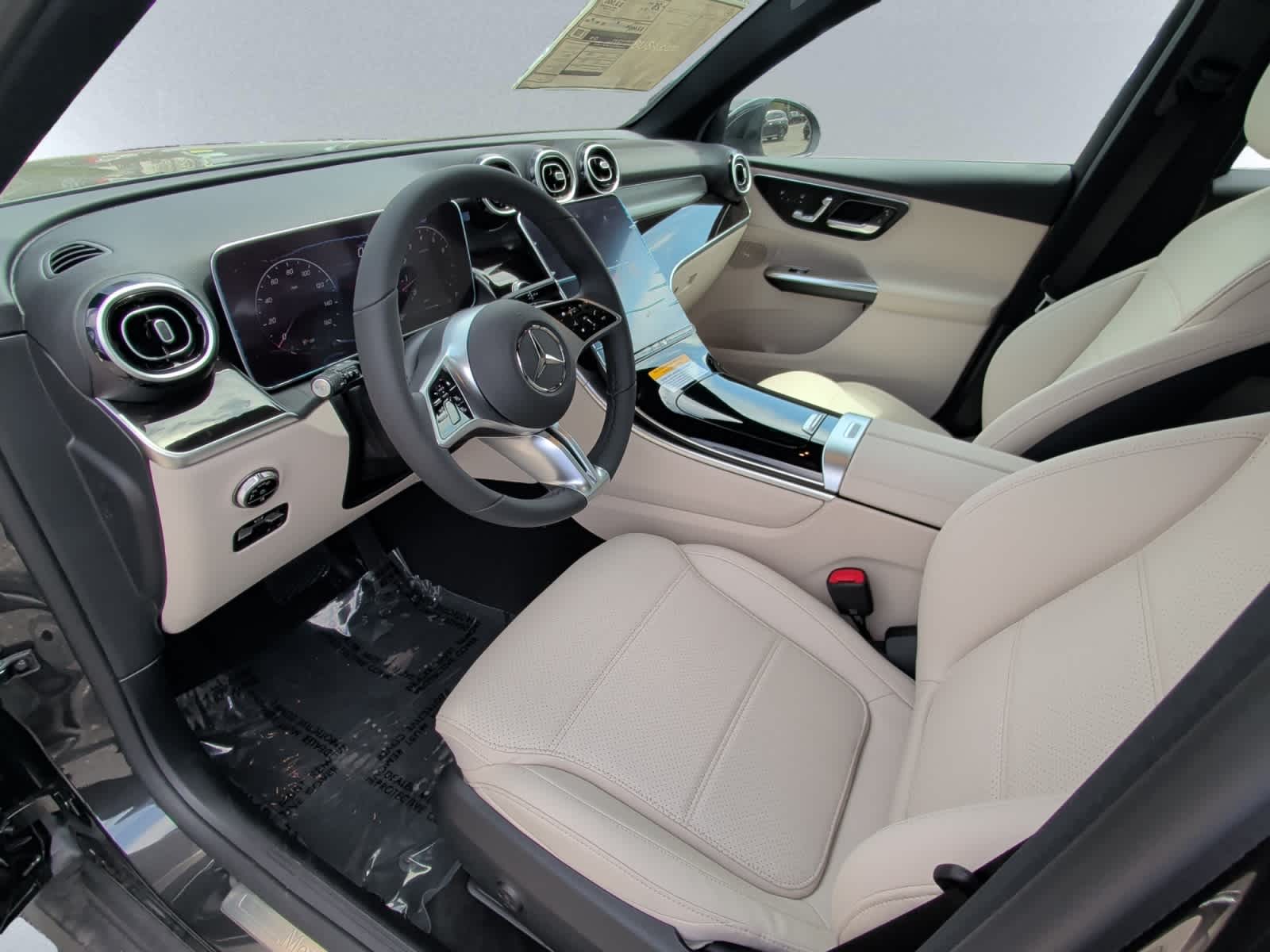new 2026 Mercedes-Benz GLC 300 car