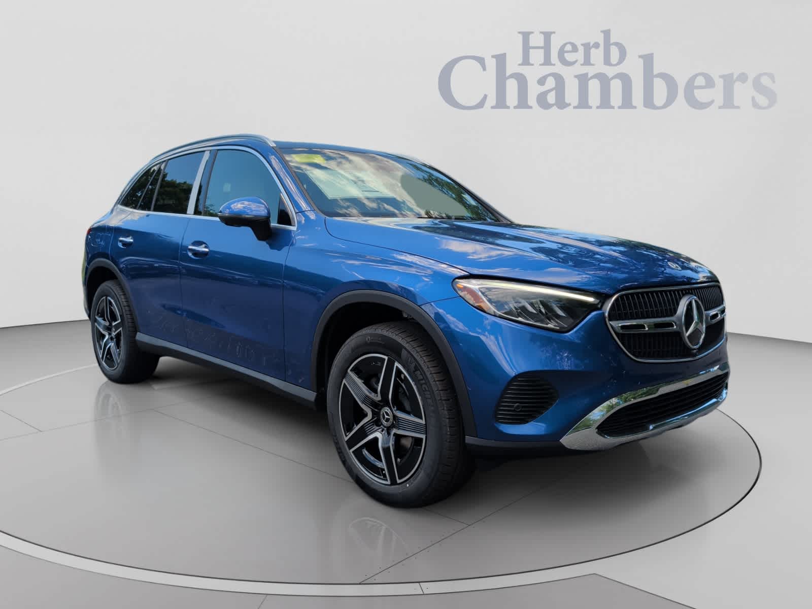 2026 Mercedes-Benz GLC Base