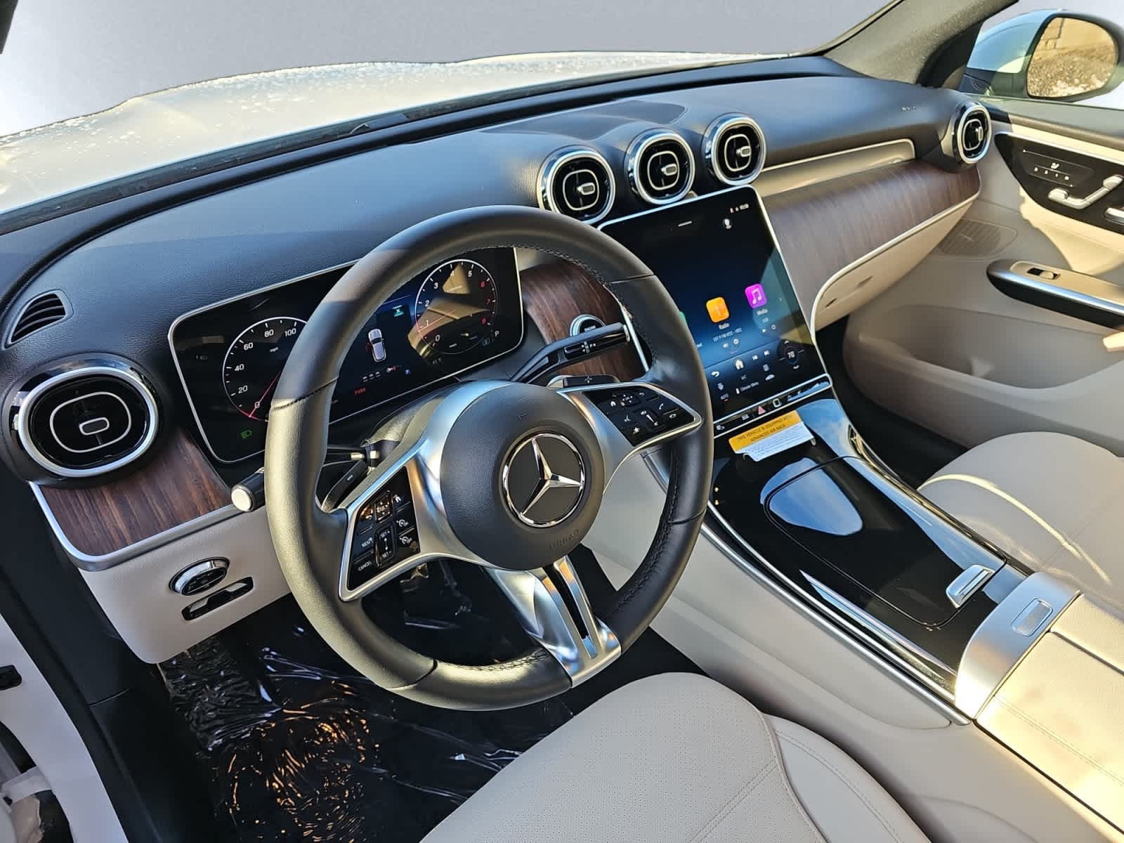 used 2026 Mercedes-Benz GLC 300 car, priced at $48,898