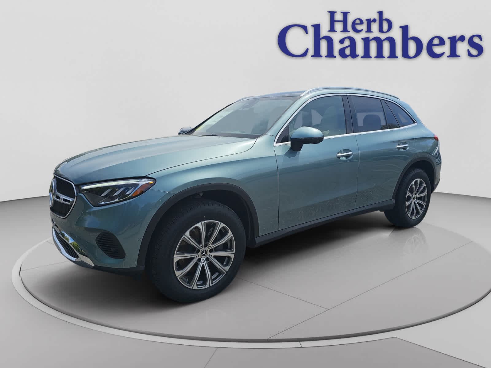 new 2026 Mercedes-Benz GLC 300 car