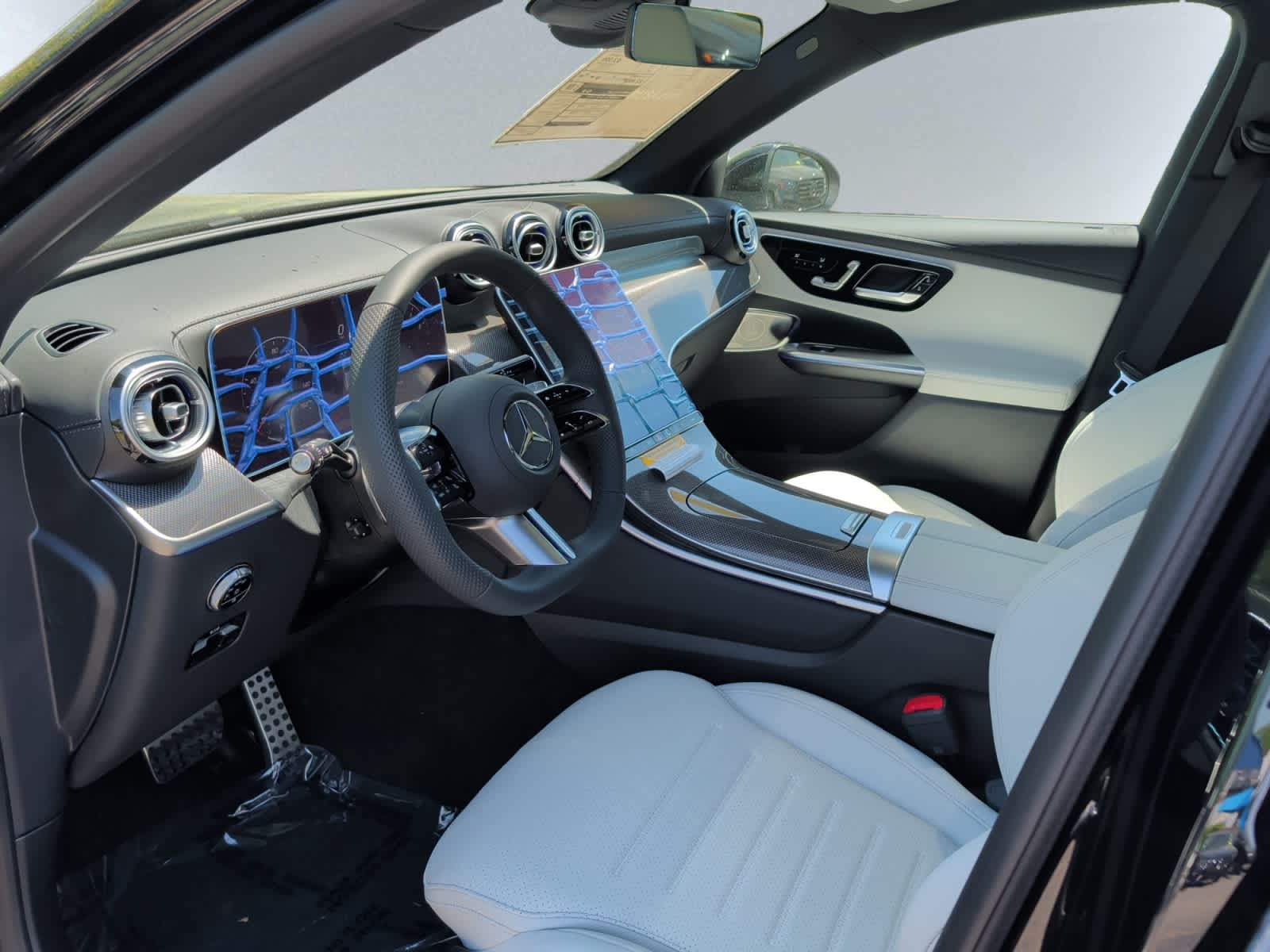 new 2026 Mercedes-Benz GLC 300 car