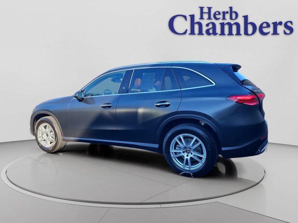 Used 2025 Mercedes-Benz GLC 300 4MATIC SUV
