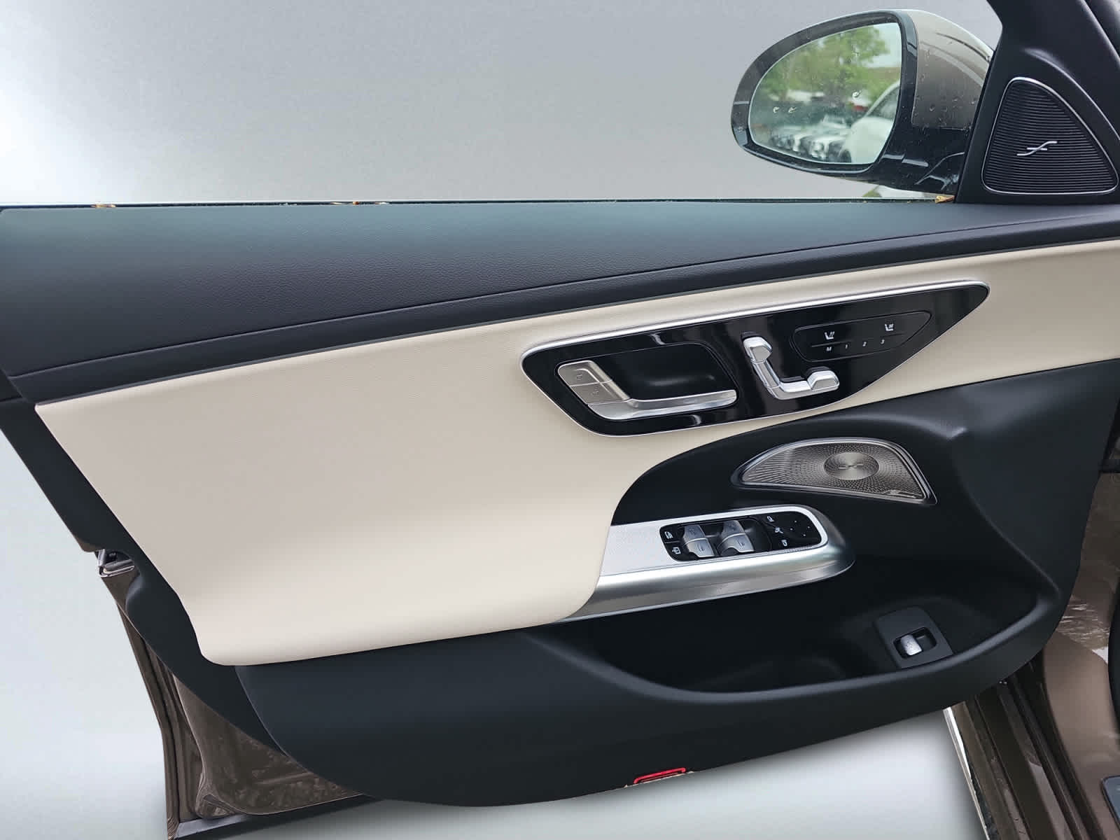 2026 Mercedes-Benz E-Class E350 - Photo 11