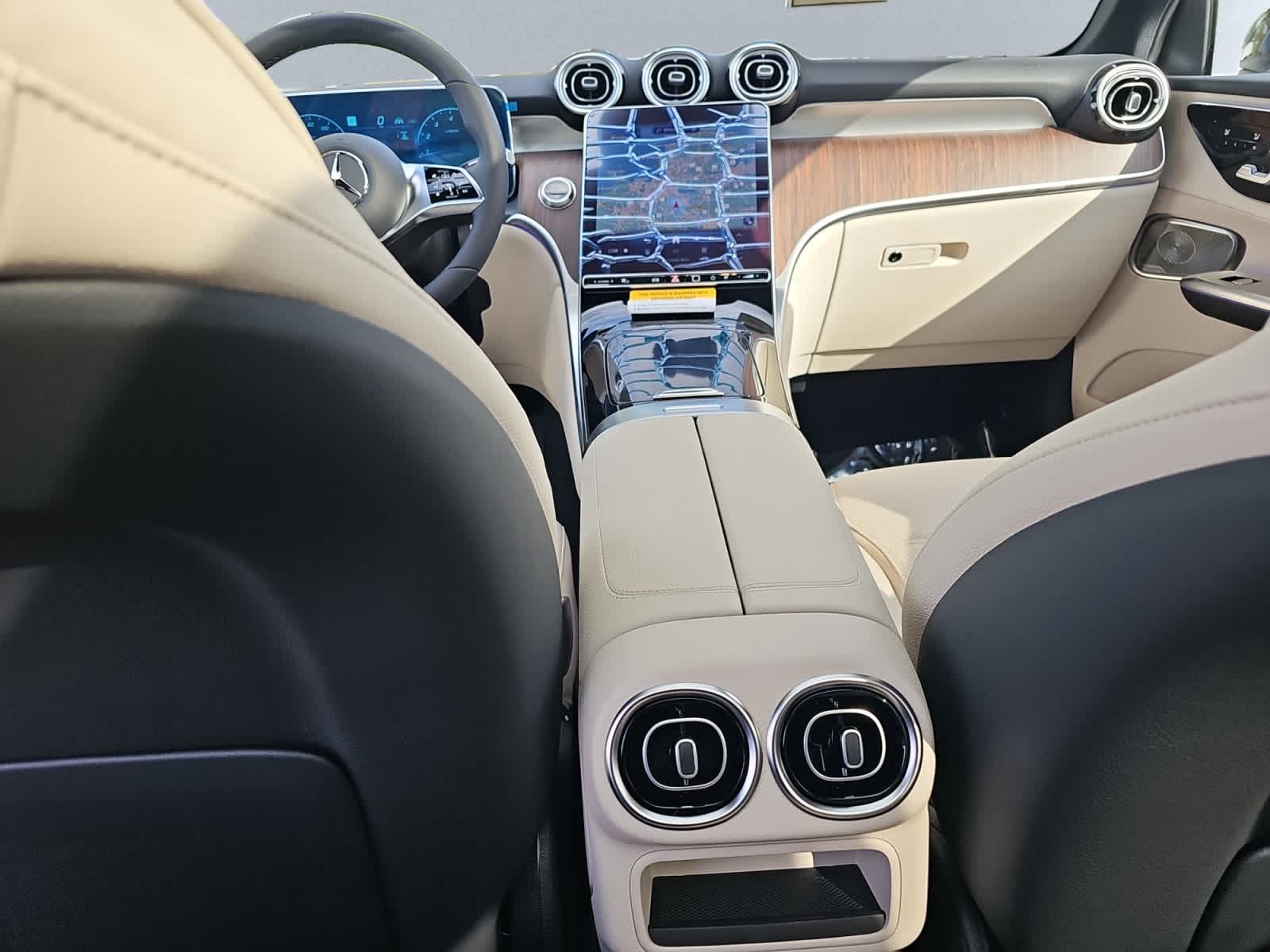 new 2026 Mercedes-Benz GLC 300 car